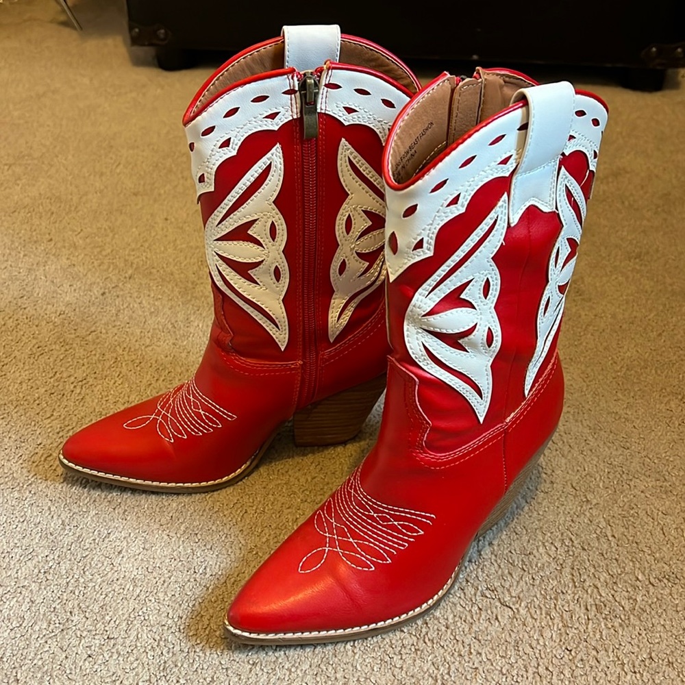 Red boots